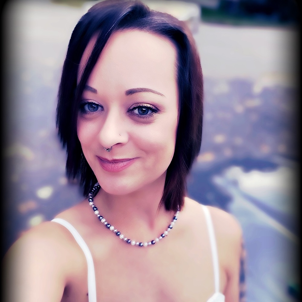 Meet your Posher, Erica